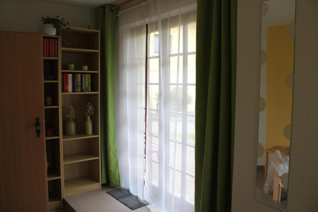Baerchenhof Appartement Priestewitz Buitenkant foto