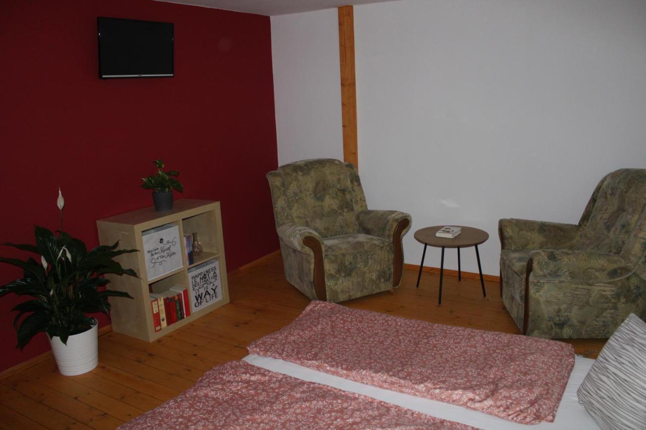 Baerchenhof Appartement Priestewitz Buitenkant foto